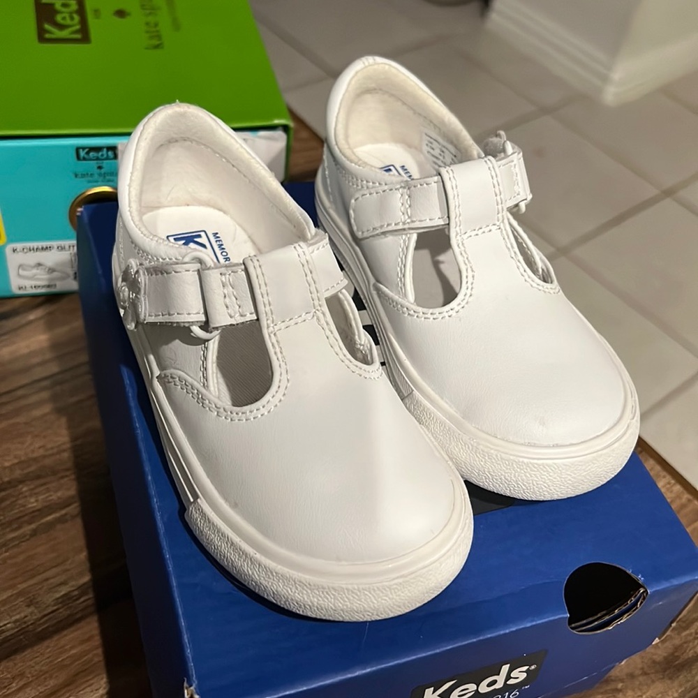 KEDS DAPHNE T STRAP WHITE LEATHER